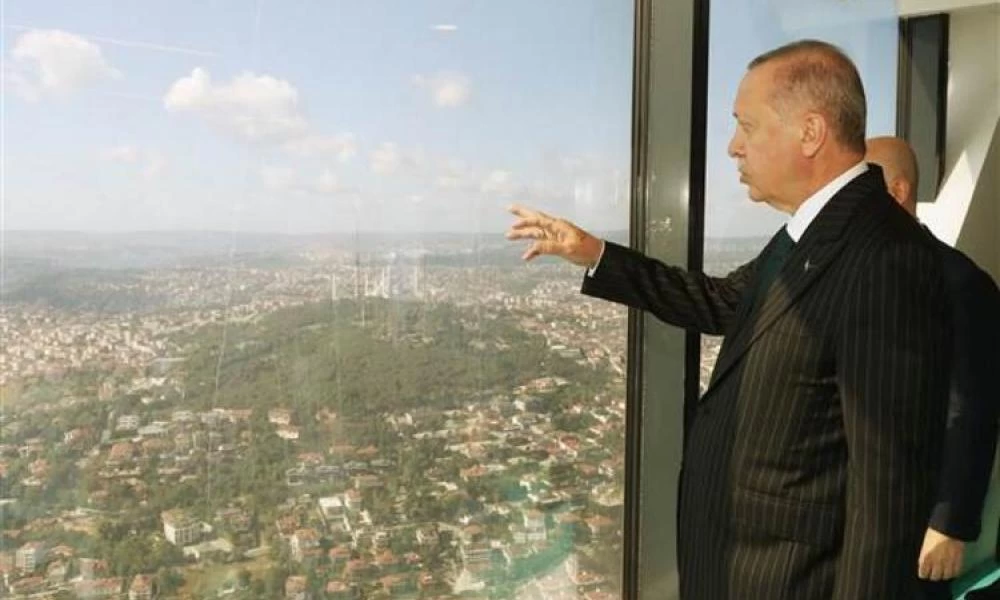 Ερντογάν: Αυτοψία στις δικές του «Πυραμίδες» - Τα μεγαλειώδη πλάνα
